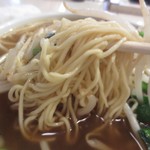 ベトコンラーメン新京 - 細麺ストレート