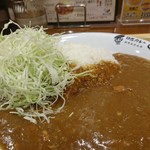 印度カレー 中栄 - キャベツが美味しい