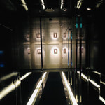 レヴォ - エントランス