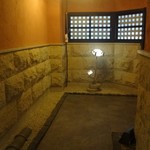 そば くら富 - 店内の通路