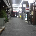 そば くら富 - 北側