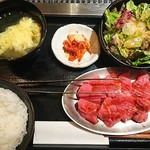 焼肉 やまや 梅田店 - 