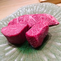 肉割烹 上 - 