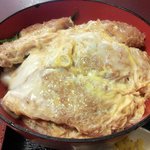 八幸 - かつ丼　ややつゆダクダクだが旨い