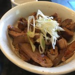 麺者すぐれ - チャーシュー丼