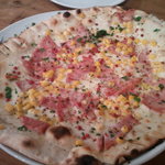 Pizzeria 26 - ピッツァ・ジラソーレ(モルタデッラハム・コーン・クリーム)