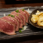 餃子工房 道 ～あぶし～ - 国産牛赤身のたたき