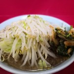 ラーメン二郎 - 小ラーメン(豚2枚)740円+にらだれ50円