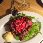 カルネジーオ イースト - 