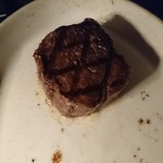 カルネジーオ イースト - 