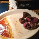 カルネジーオ イースト - 