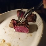 カルネジーオ イースト - 