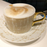 ベージュ アラン・デュカス 東京 - 