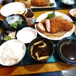 とんかつ専門店とん - ロースかつ定食（200g)