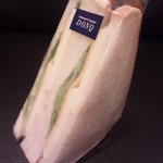 Donku - チーズのサンドイッチ