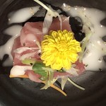 のみくい処 小栗 - お通しのマグロのサラダ