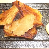 炙りエイヒレ 