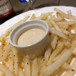 $$cafe Bronx Moment Wag - 