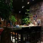 $$cafe Bronx Moment Wag - 