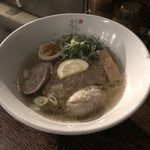 龍旗信 - 鶏と鴨だしの塩そば900円限定メニュー