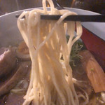 龍旗信 - 鶏と鴨だし塩そばの平打ち縮れ麺