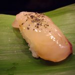 幸寿し - ヘダイ .JPG