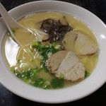 食堂 次郎長 - ラーメン400円（2018.10）