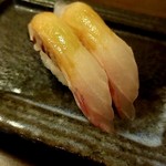 しずる  - お通しの握り