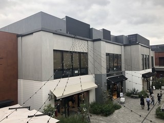 Kaka'ako Dining & Cafe  - 2階からの風景