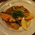 岡むら - 2018.9.29  秋鮭と木の子のバターしょう油焼☆