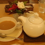 アフタヌーンティー ティールーム - ミルクティ