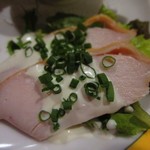 ビストロ アオキ - 鶏肉の燻製