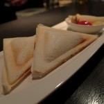 DEN - ホットサンド