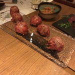 肉匠堀越 - 肉巻きおにぎり