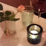 オ・タン・ペルデュ - テーブルセット