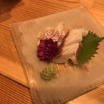 Shusaiyaishimon - 鯛の刺身