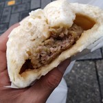 神楽坂五十番 - 肉まんの中身