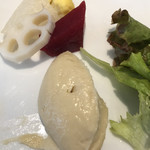 Lien - 前菜盛り合わせの野菜と玉ねぎのムース