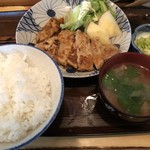 くり真 - 豚生姜焼定食