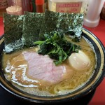 Iekei ramen torakichiya - 