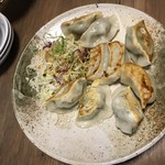 餃子酒場 - 