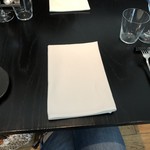 ラ・ボンヌターブル - 