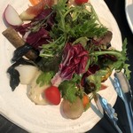 ラ・ボンヌターブル - 