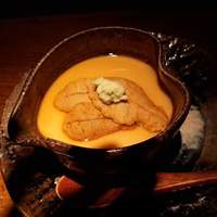 大どころ - 唐津産の赤雲丹の茶碗蒸し。絶品過ぎる。赤雲丹も初めましての味覚。