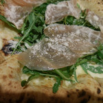 生ハムとルッコラ；アップ