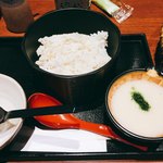 ご飯ととろろ とろ麦 - 