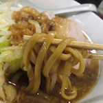 ラーメン二郎 - 麺リフトアップ