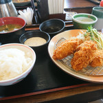 Machikadoya - かきフライ定食