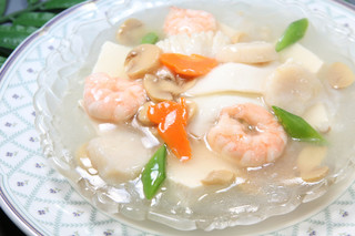 翡翠楼 - 海老と豆腐のうま煮