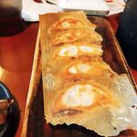 元祖中華　和合餃子 - エビの焼き餃子  590円